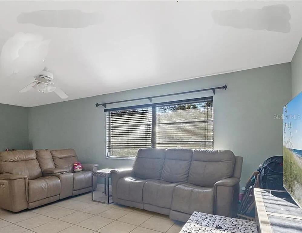 FLORA VILLA - Residential