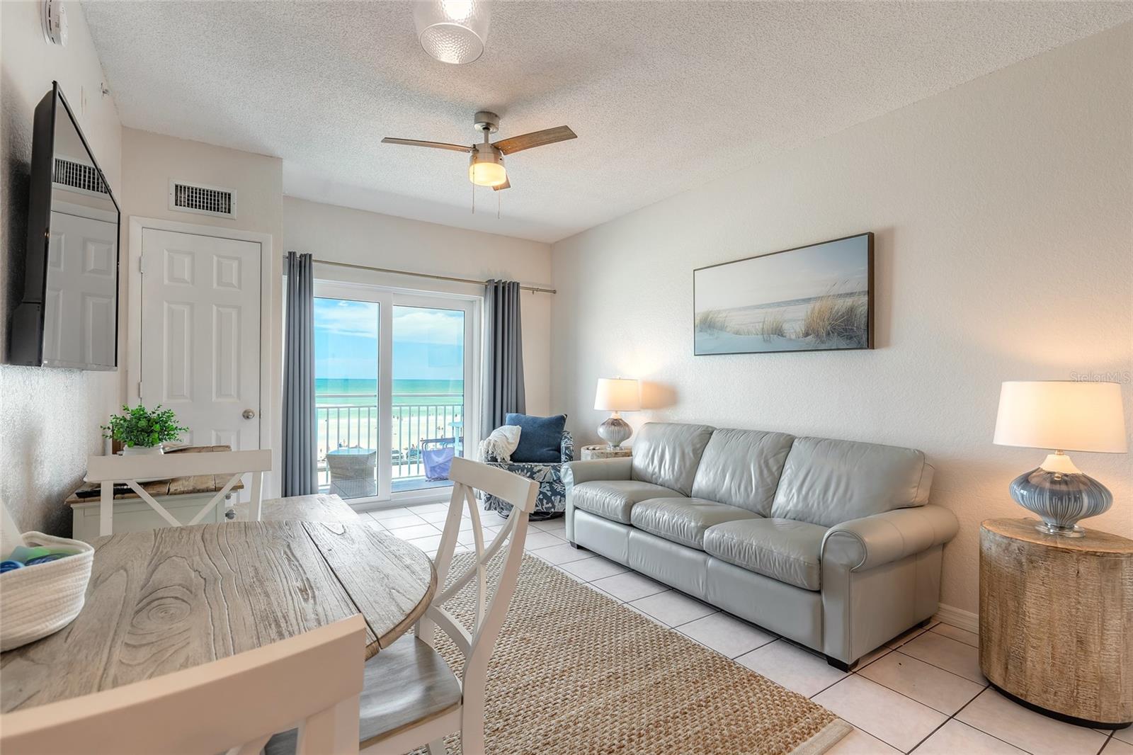 COCONUT PALMS BEACH 02 PH 04 - Residential