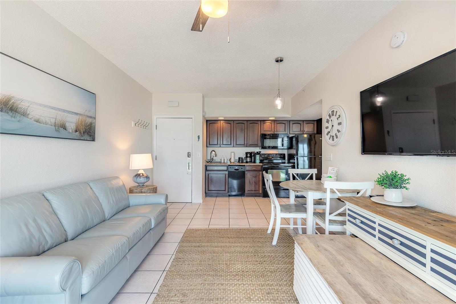 COCONUT PALMS BEACH 02 PH 04 - Residential