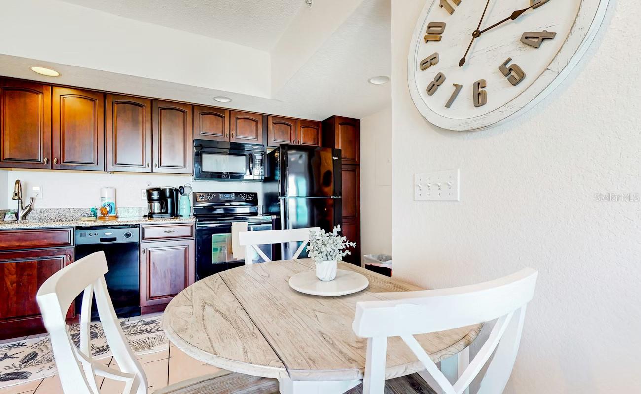 COCONUT PALMS BEACH 02 PH 04 - Residential