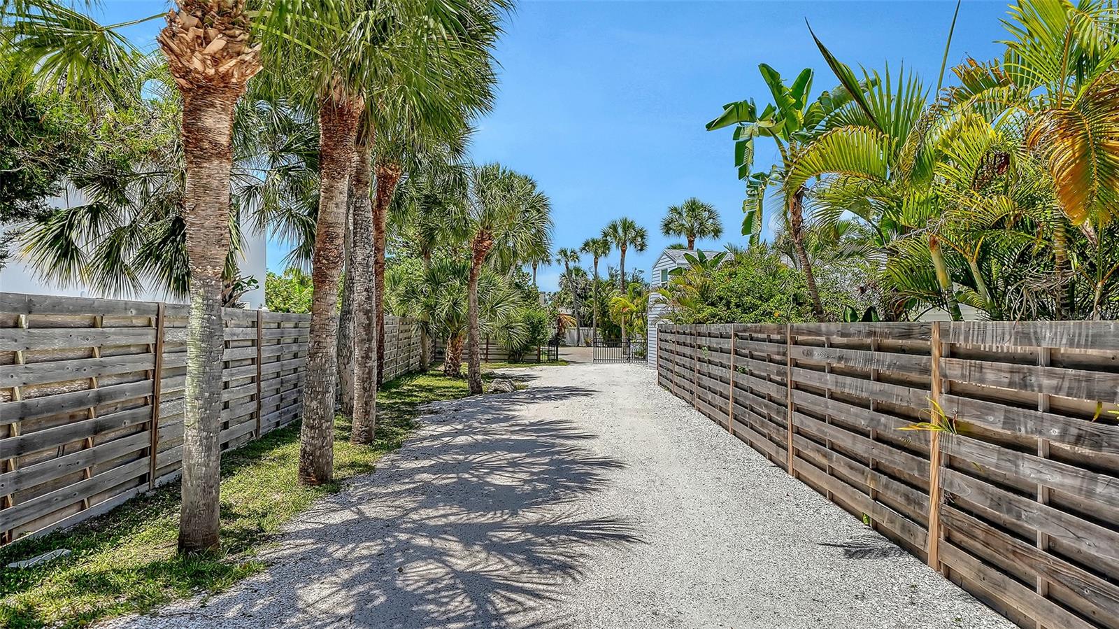 CASEY KEY - Residential