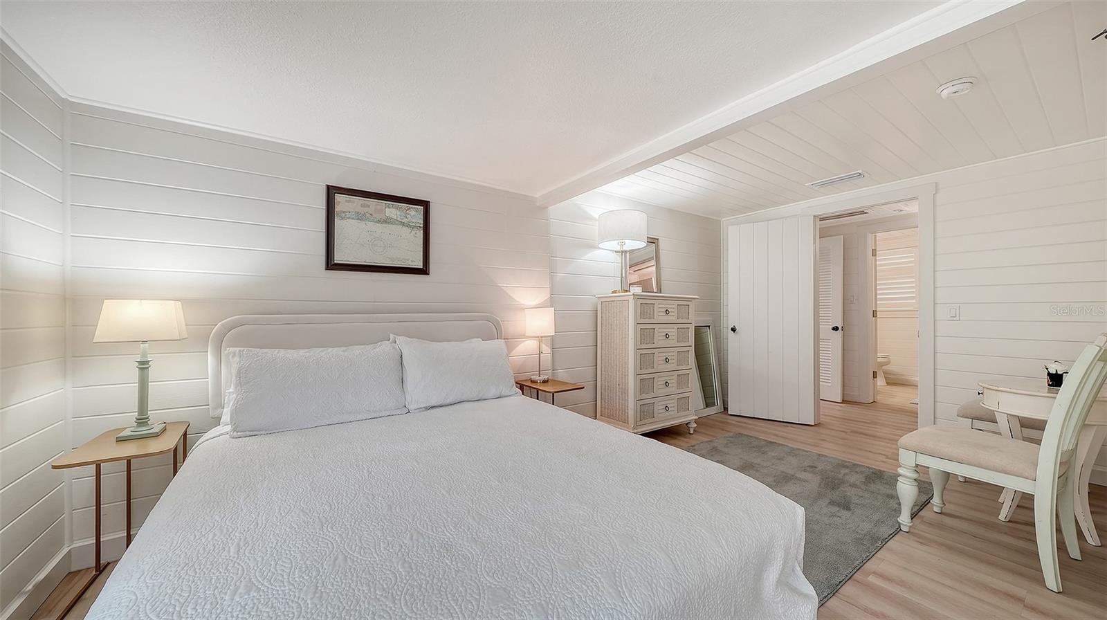 CASEY KEY - Residential