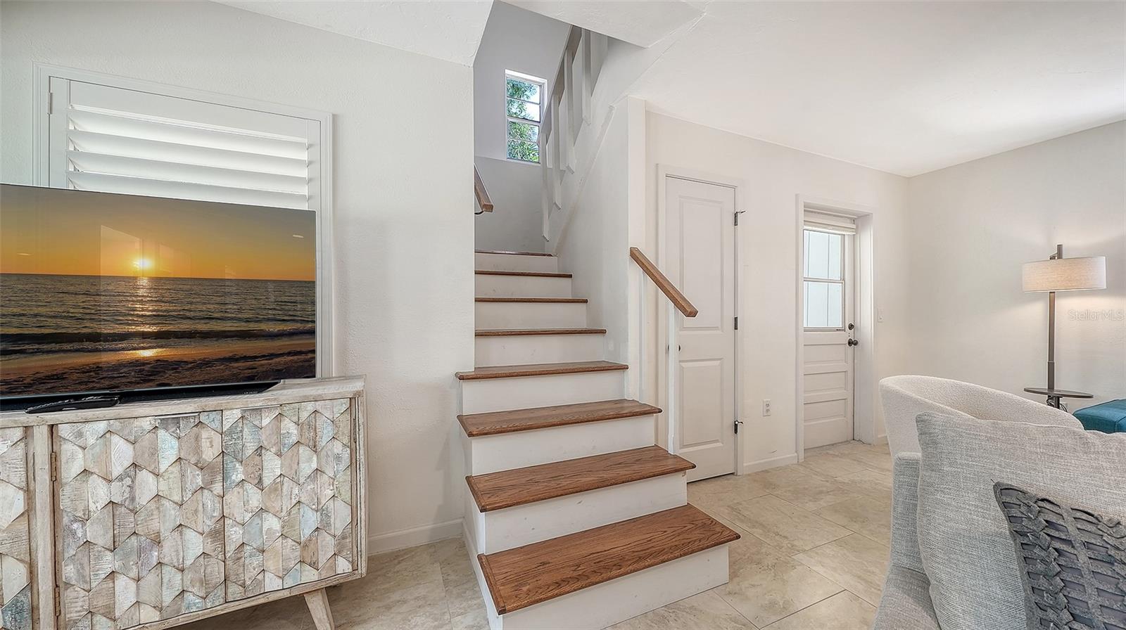 CASEY KEY - Residential