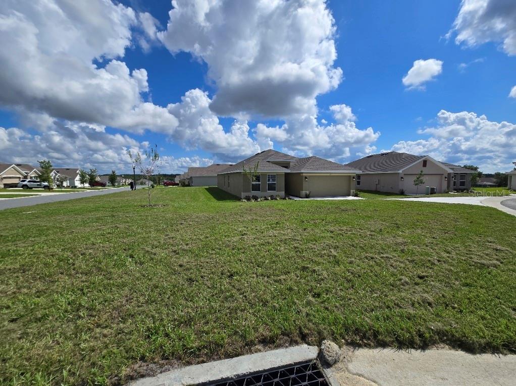 THE FAIRWAYS AT TWISTED OAKS - Residential
