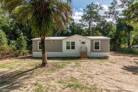 A home in SILVER SPRINGS