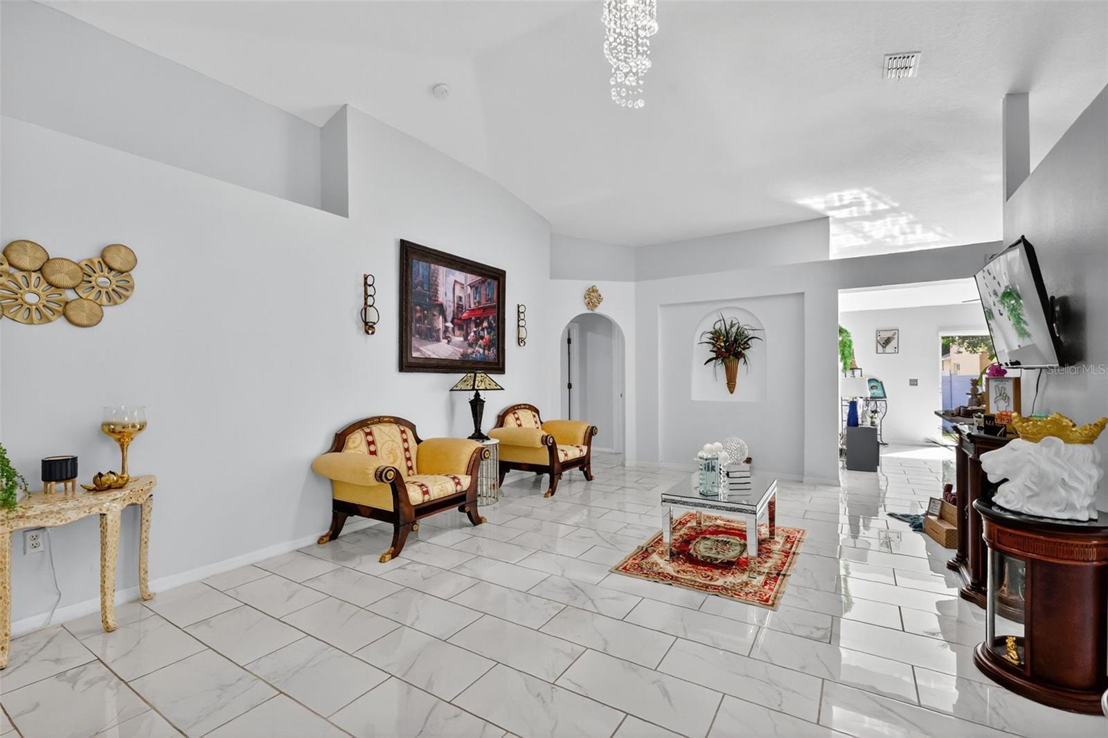 TAVARES FOXBOROUGH - Residential