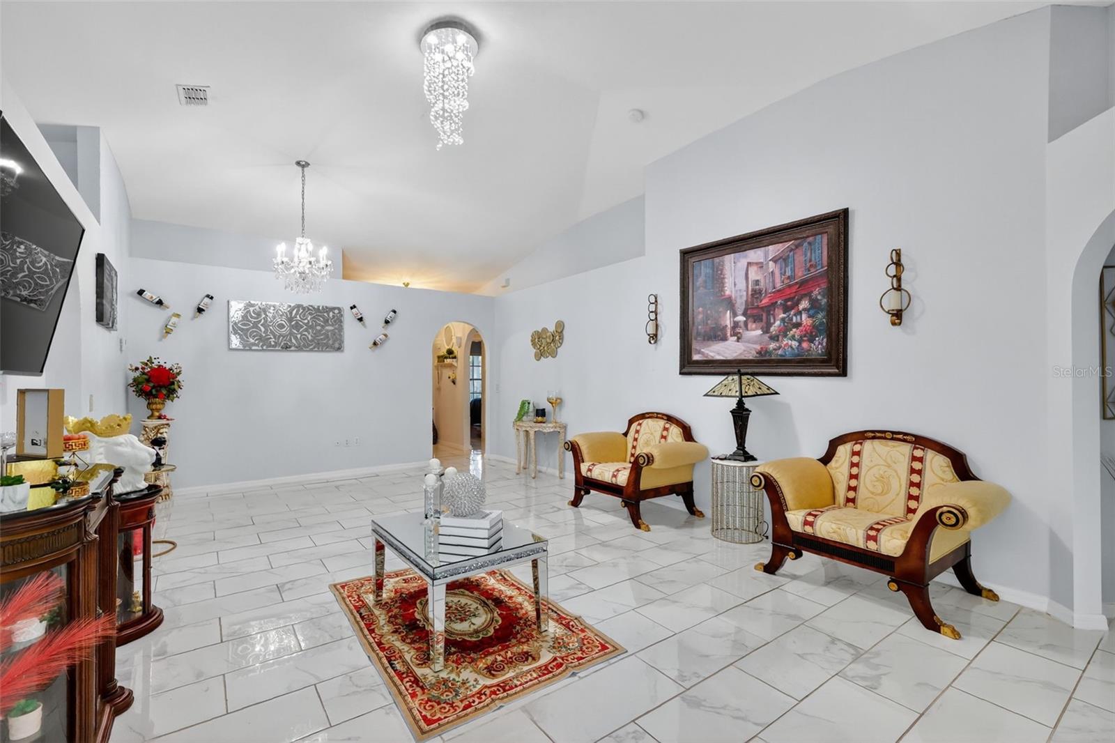 TAVARES FOXBOROUGH - Residential