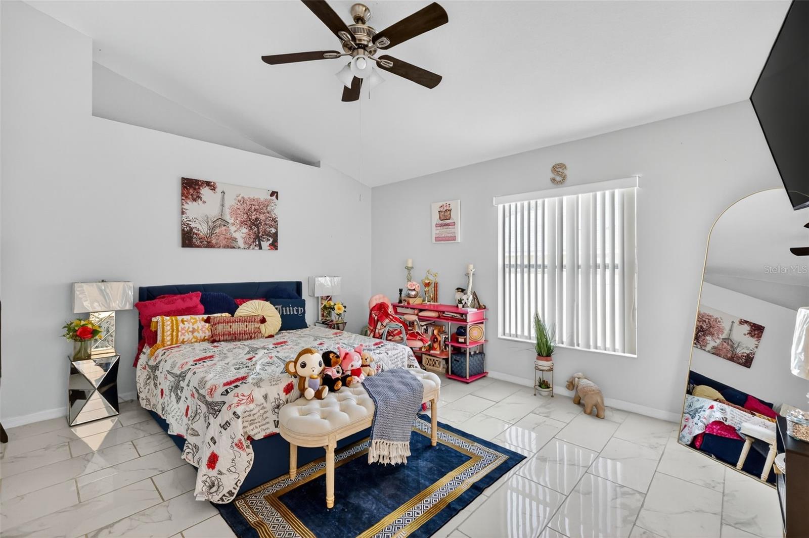 TAVARES FOXBOROUGH - Residential