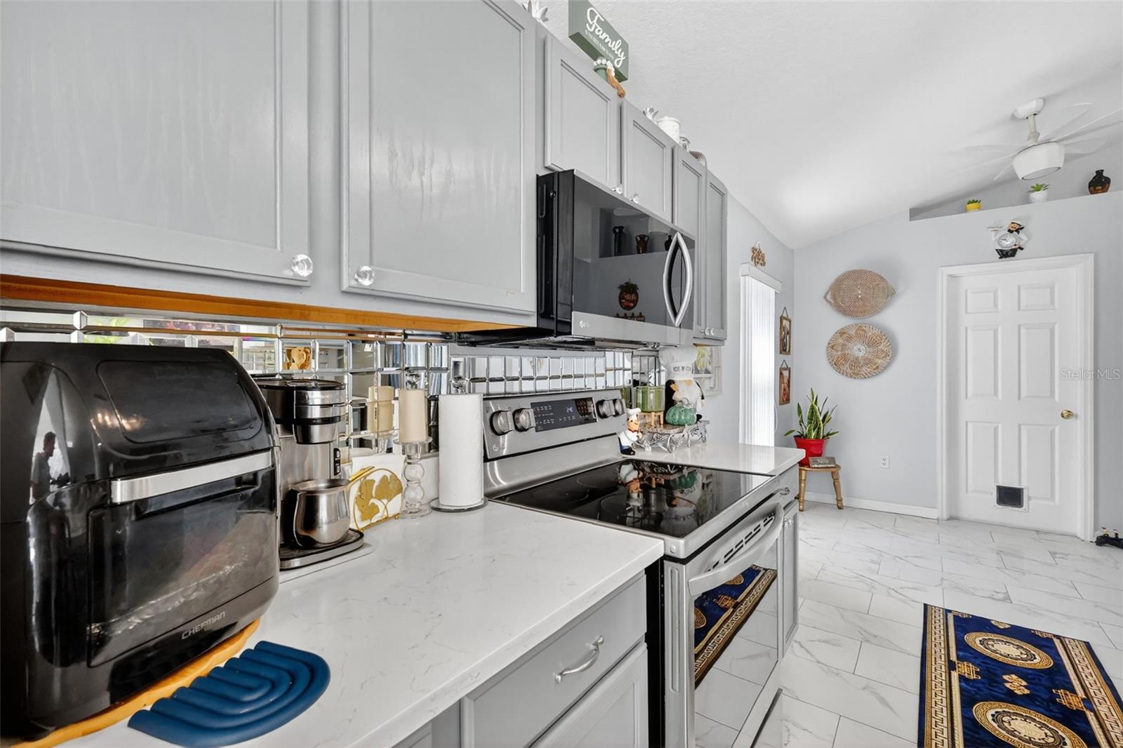 TAVARES FOXBOROUGH - Residential