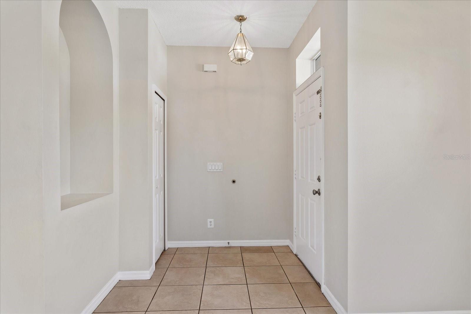 2153 MALLARD CREEK CIRCLE