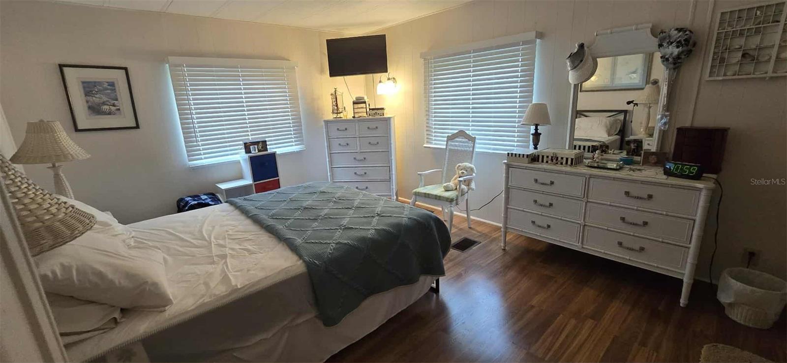 LA CASA MHP CO-OP - Residential