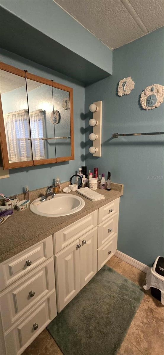 LA CASA MHP CO-OP - Residential