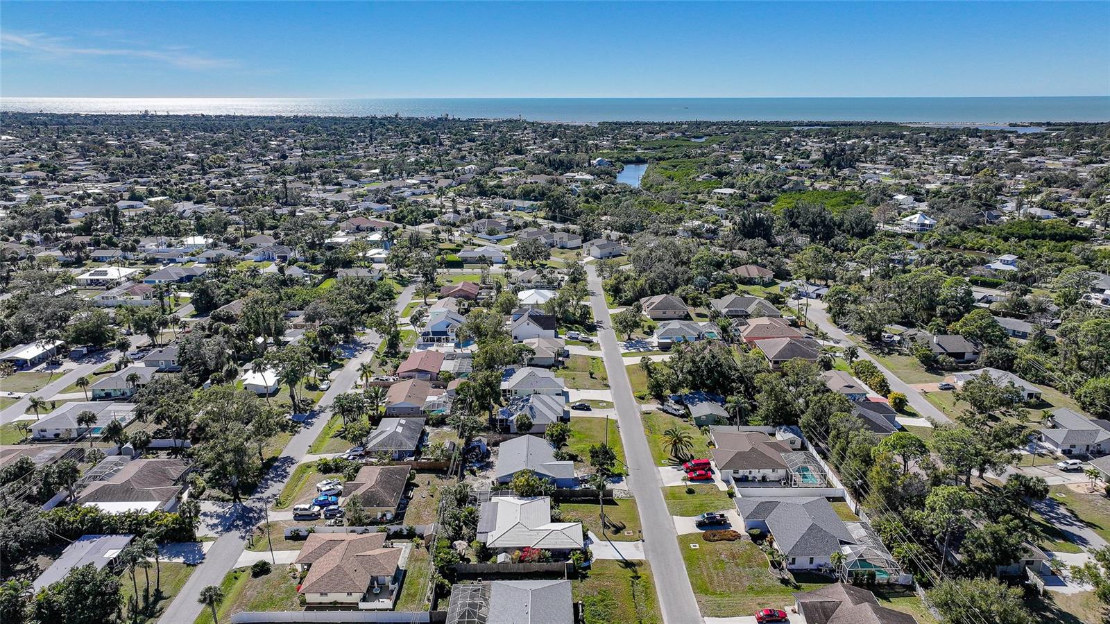 SOUTH VENICE - Residential