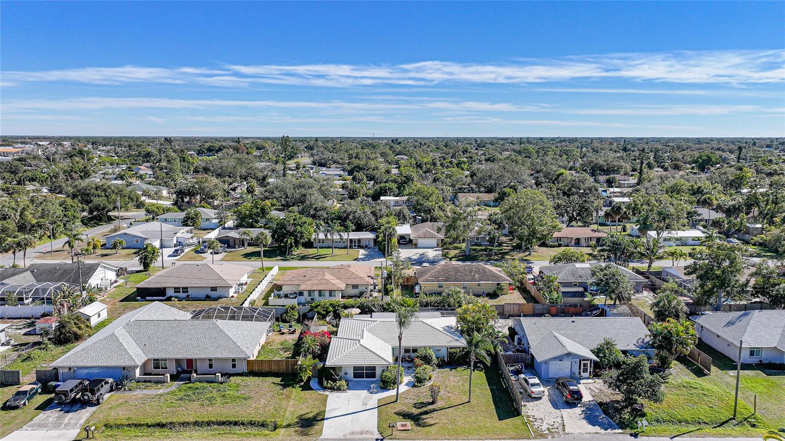 SOUTH VENICE - Residential