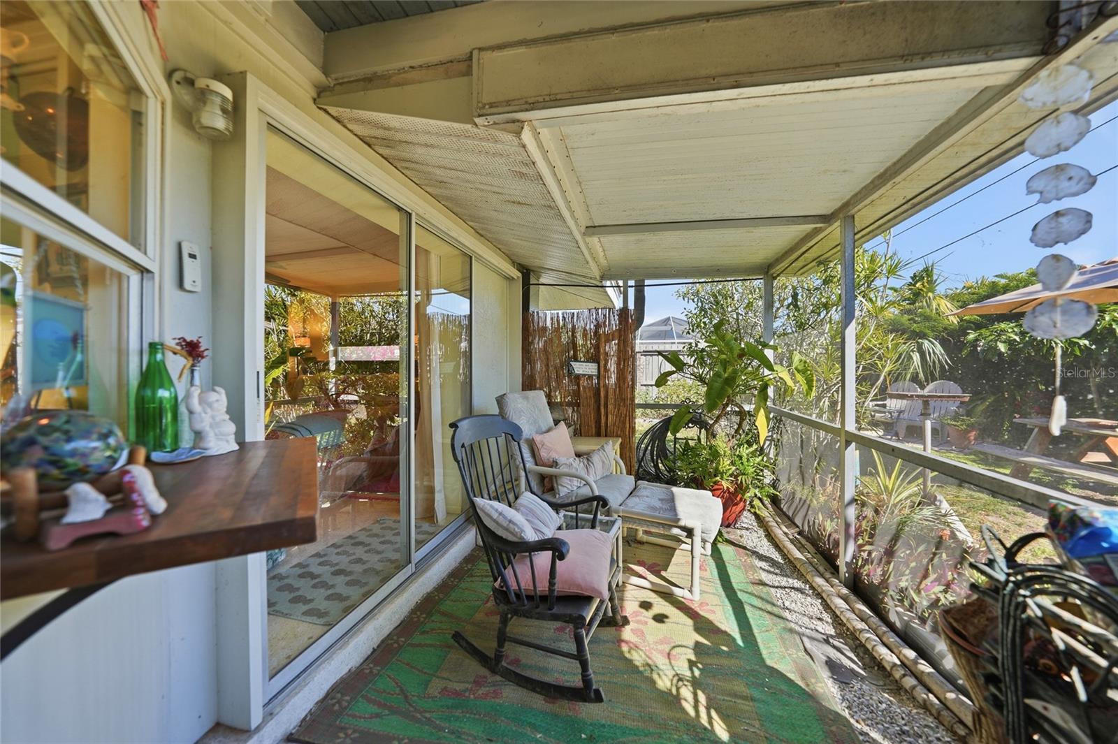 SOUTH VENICE - Residential