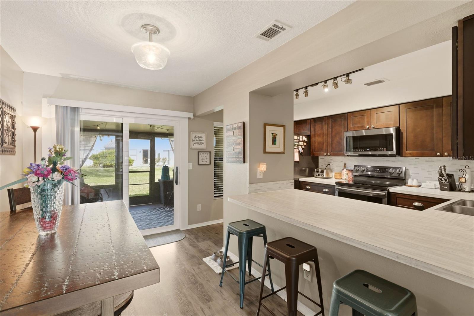 CASA PARK VILLAS PH 2 - Residential