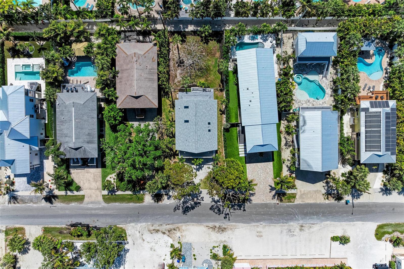 ANNA MARIA BEACH - Residential