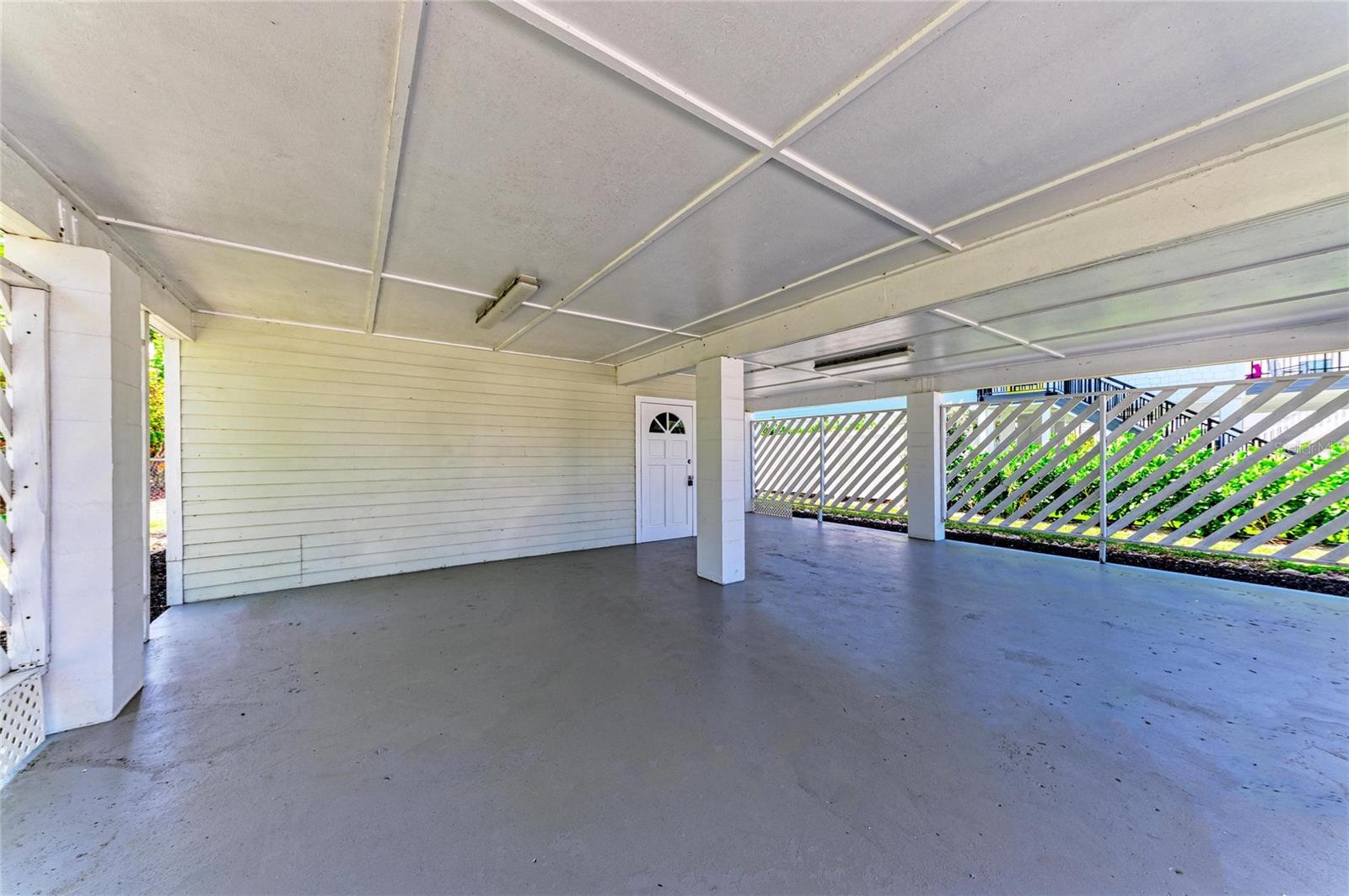 ANNA MARIA BEACH - Residential