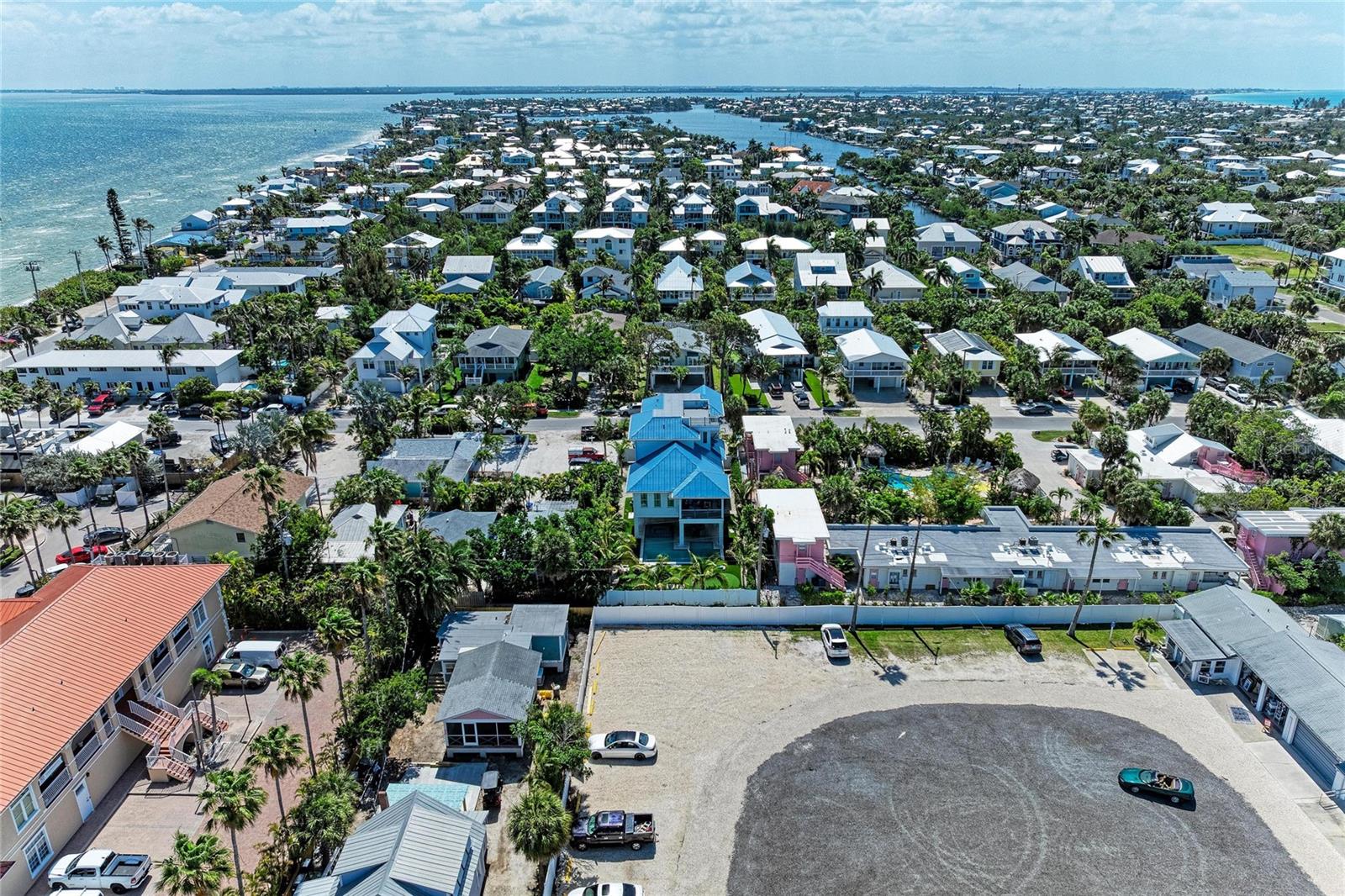 ANNA MARIA BEACH - Residential