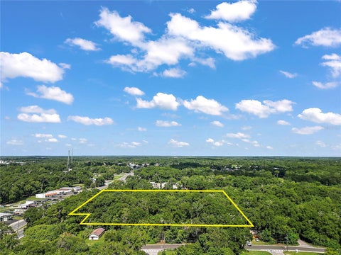 Tiny photo for 2105 NW 10th (us Hwy 27) Street, Ocala, FL 34475 (MLS # G5084762)