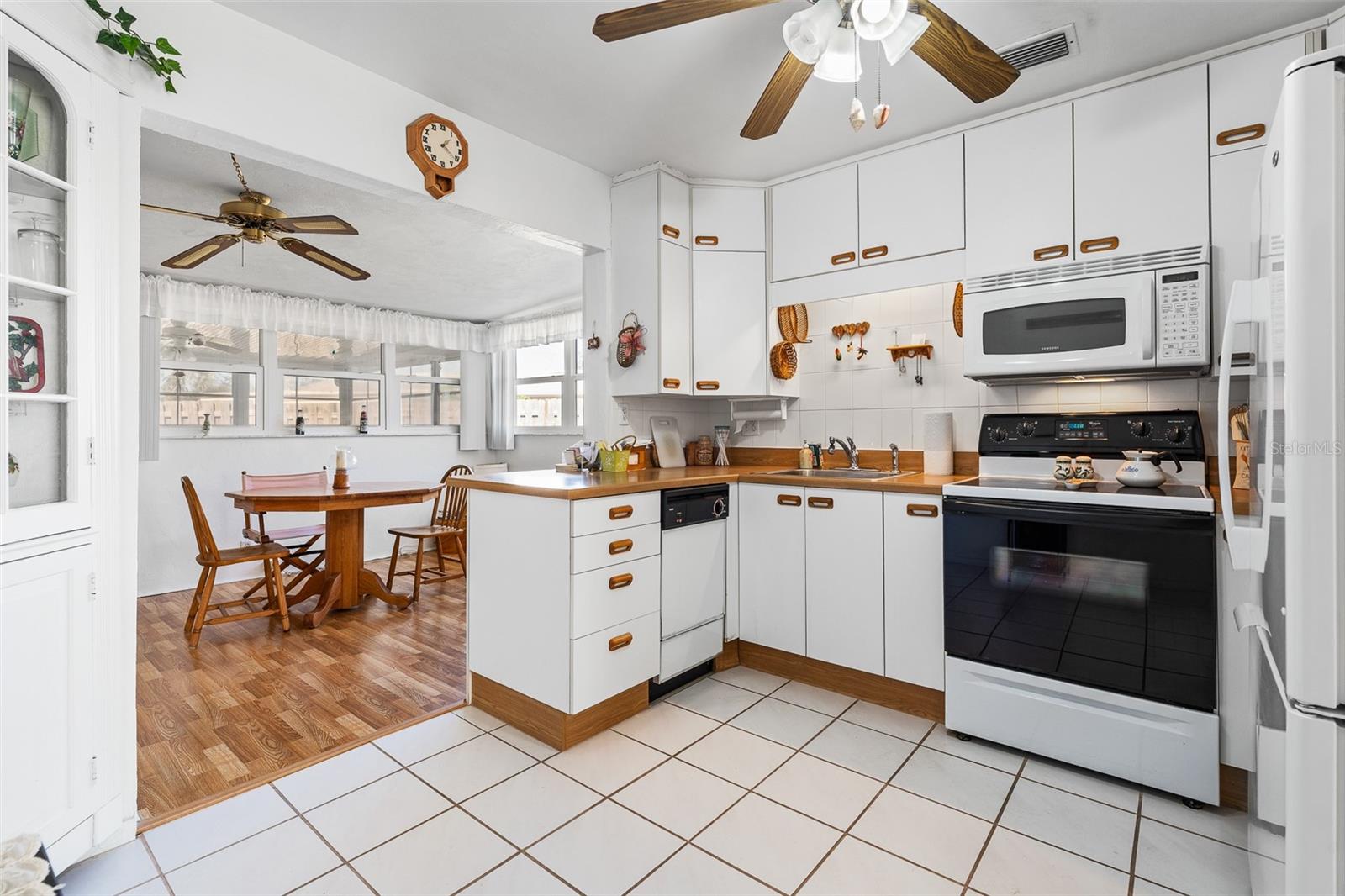 ORMOND BY SEA 08 - Residential