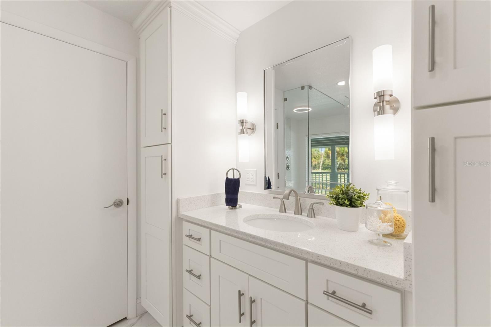 THE CLOISTER - Residential