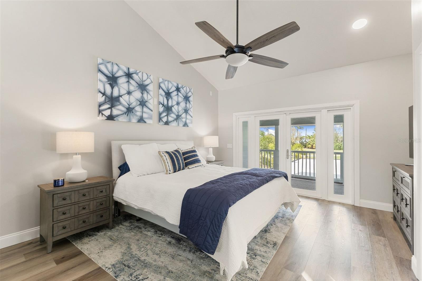 THE CLOISTER - Residential