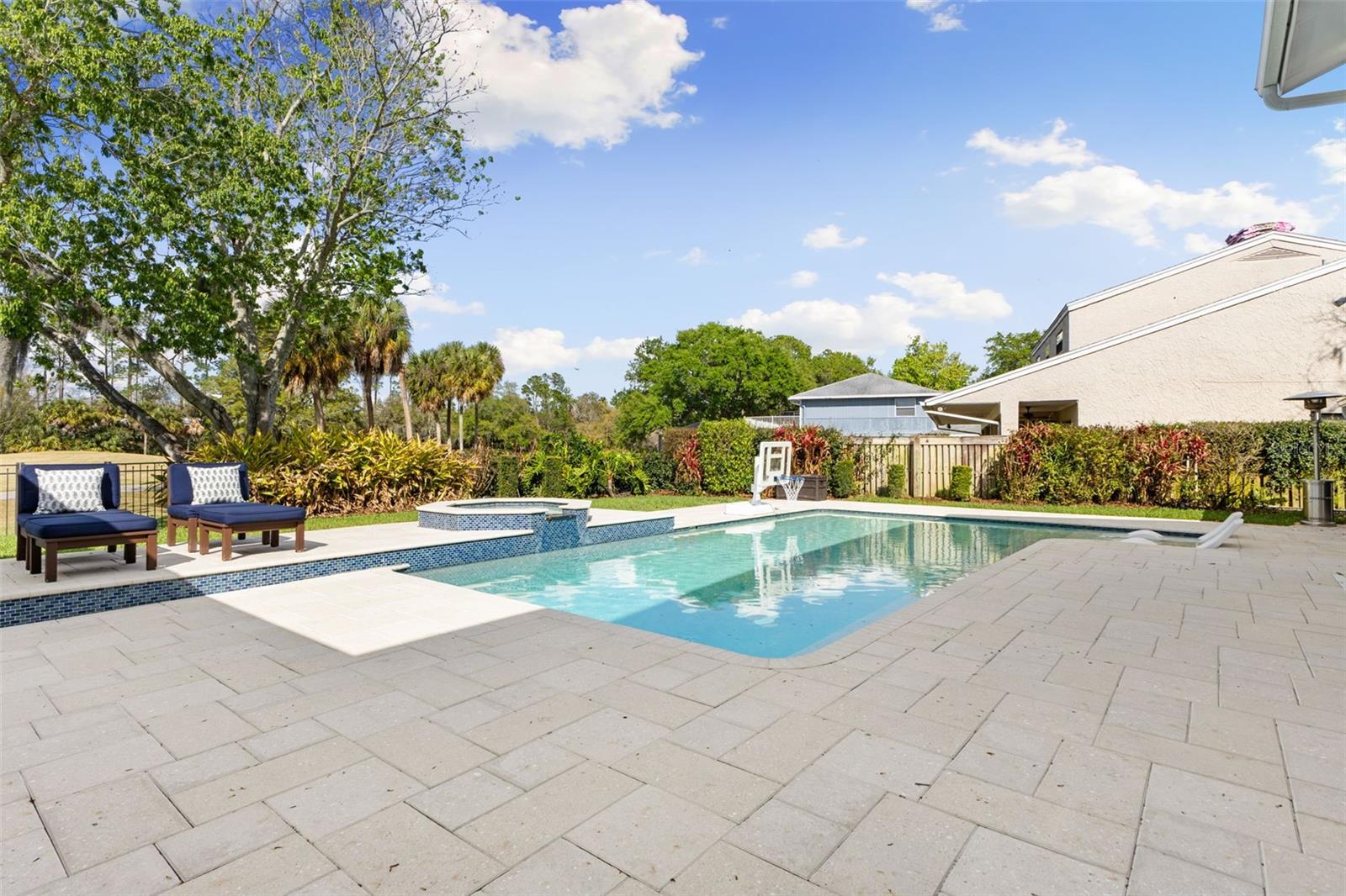 THE CLOISTER - Residential