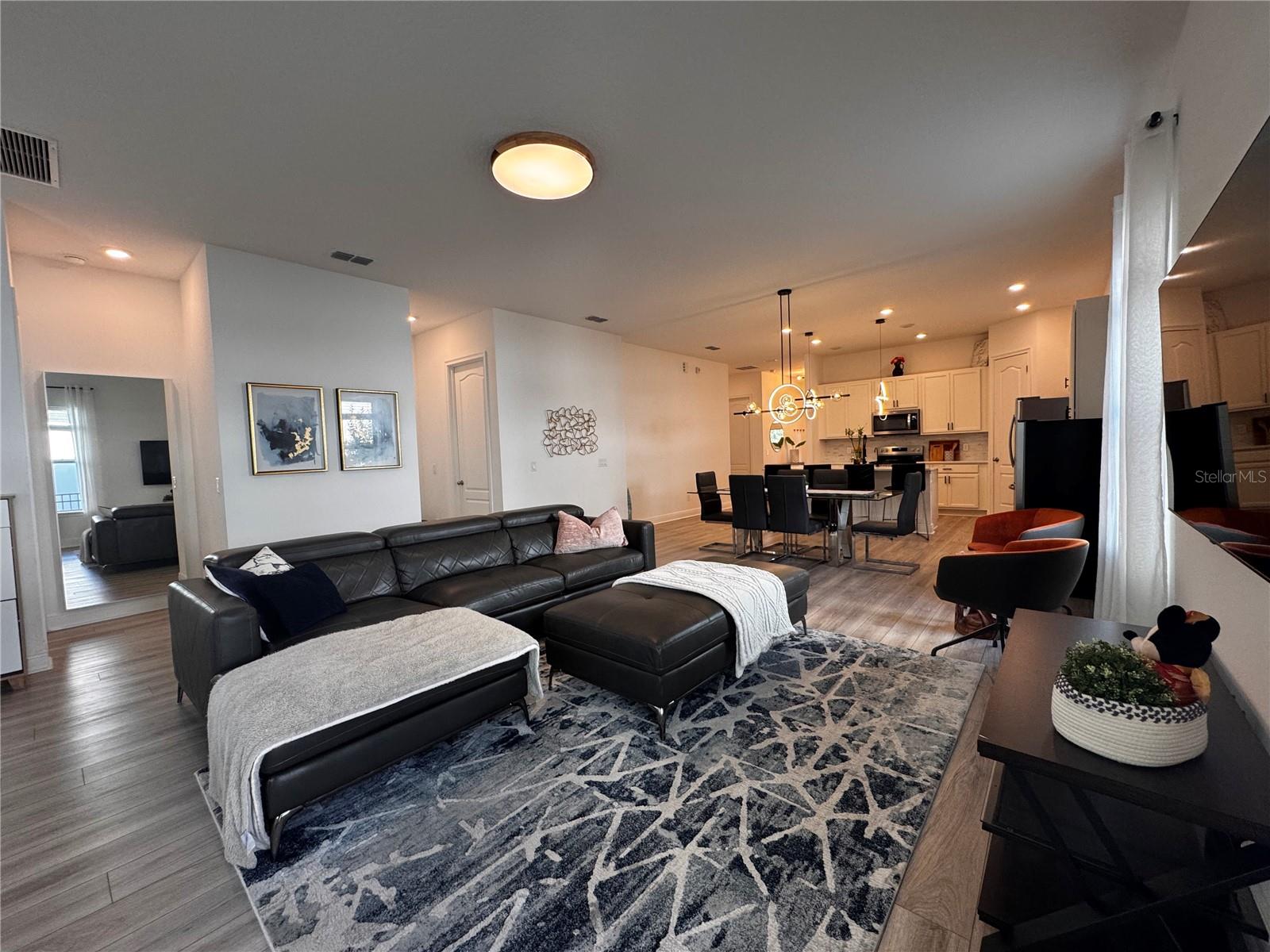 LAUREATE PARK PH 10 - Residential Lease