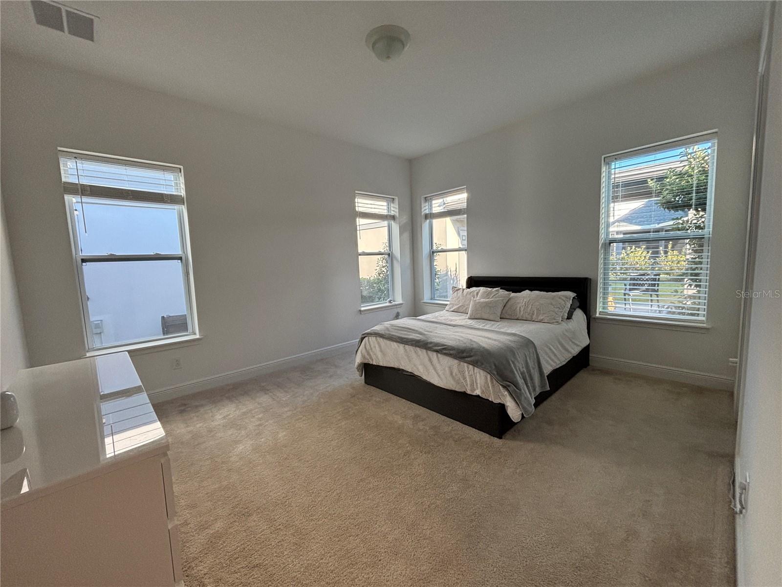 LAUREATE PARK PH 10 - Residential Lease