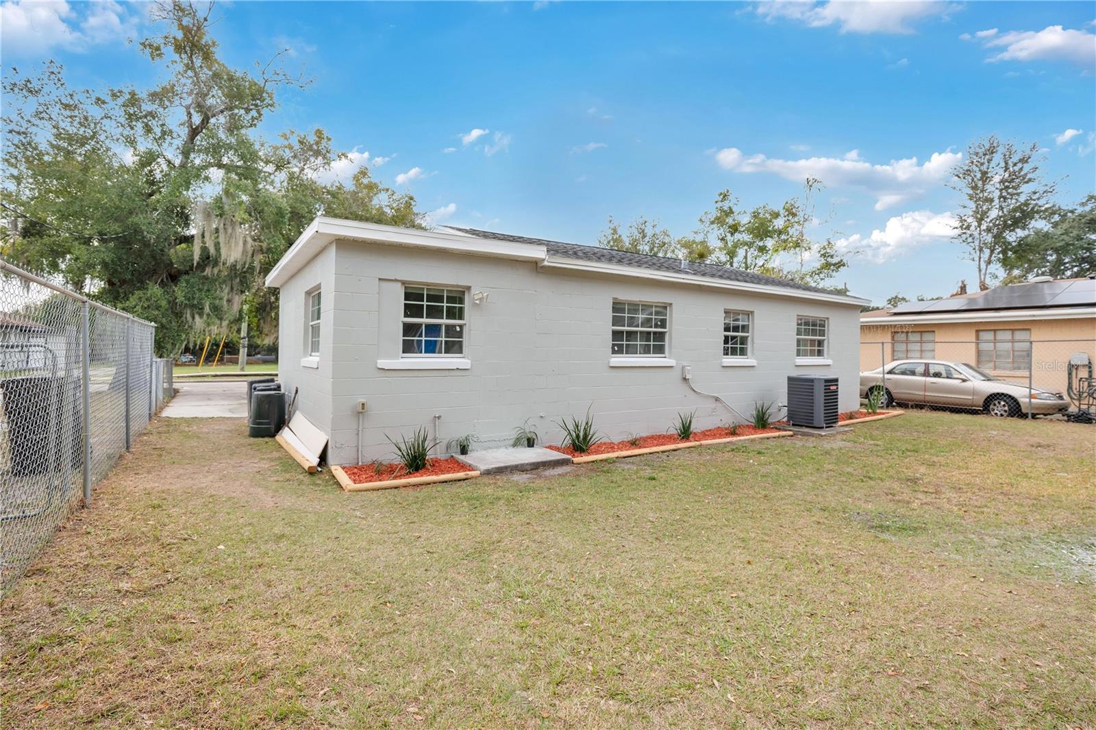 HUGHEY HEIGHTS - Residential