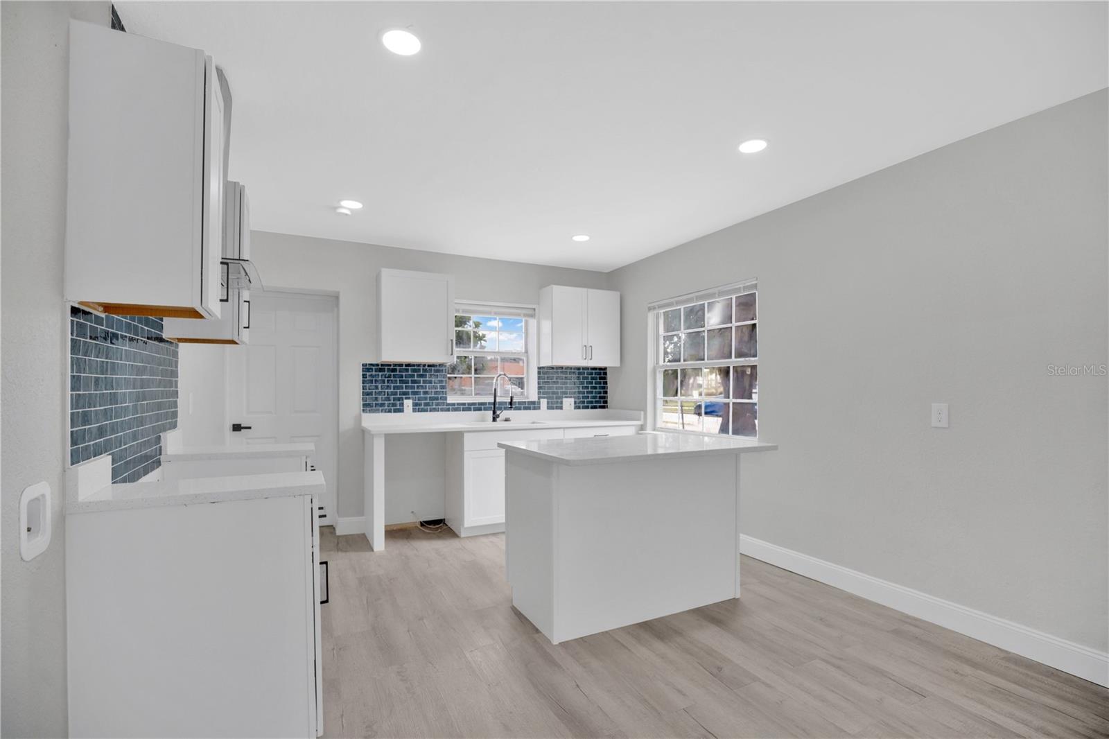 HUGHEY HEIGHTS - Residential