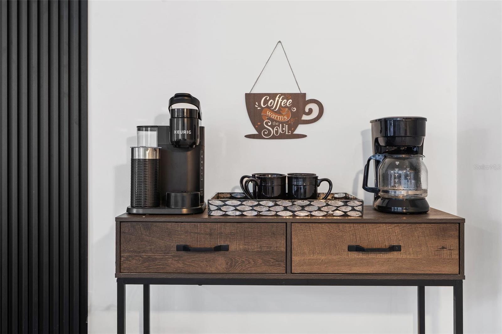 TAMPA SHORES UNIT 7 - Residential