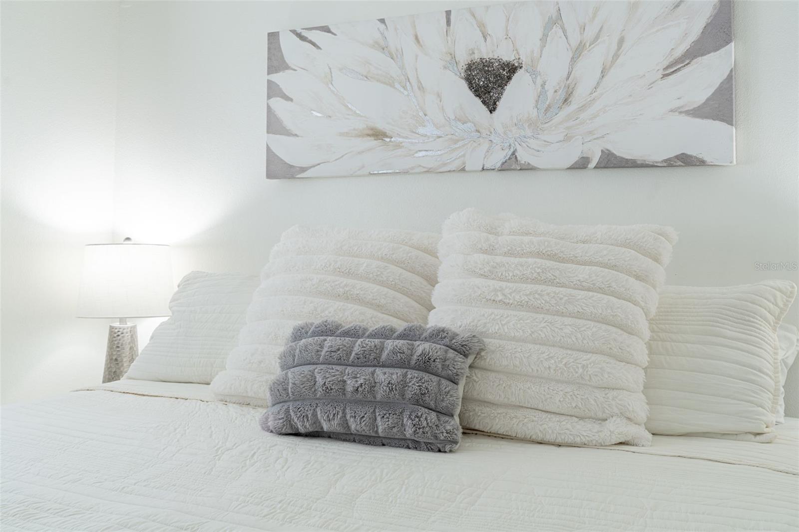 TAMPA SHORES UNIT 7 - Residential