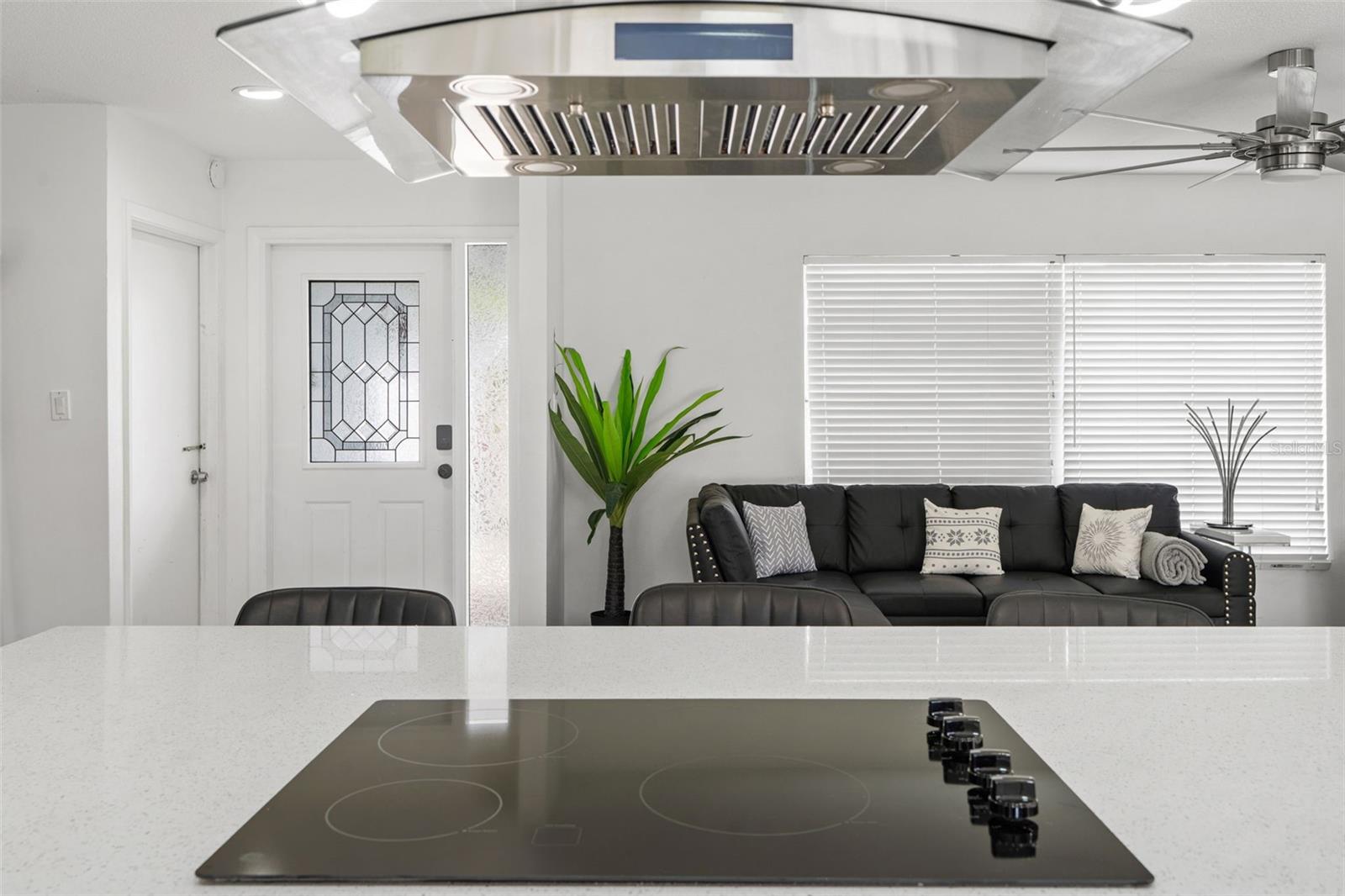 TAMPA SHORES UNIT 7 - Residential