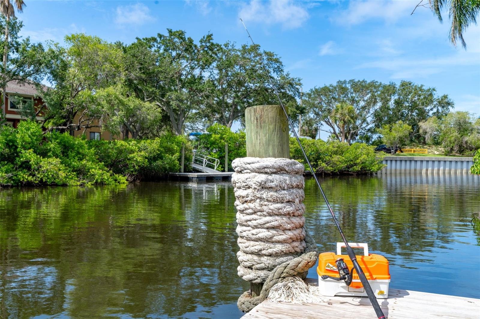 TAMPA SHORES UNIT 7 - Residential