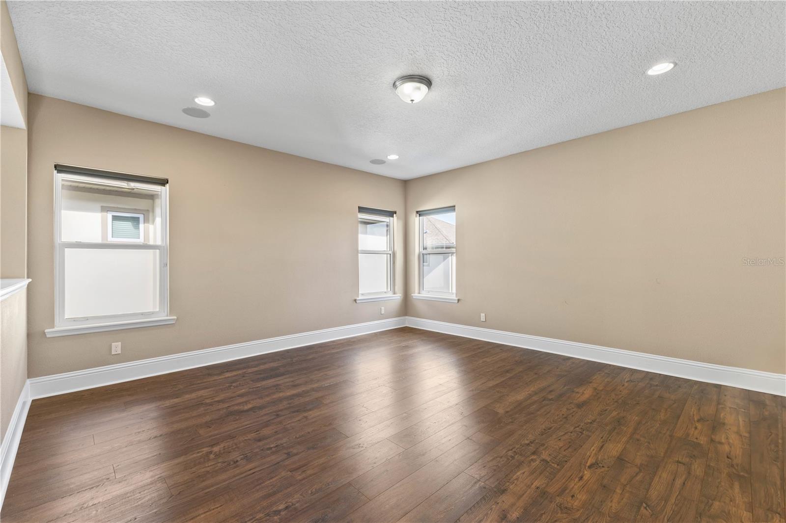 LAUREATE PARK PH 7 - Residential Lease
