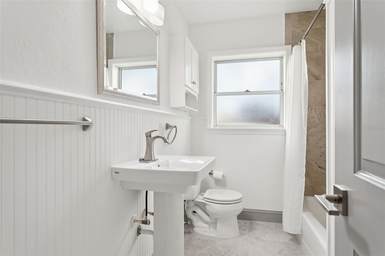 DAVIS ISLANDS PB10 PG52 TO 57 - Residential Lease