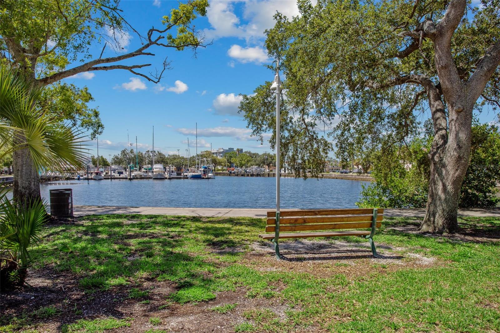 DAVIS ISLANDS PB10 PG52 TO 57 - Residential Lease