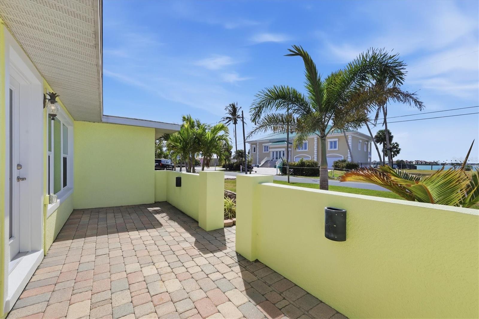 POINT PINES - Residential