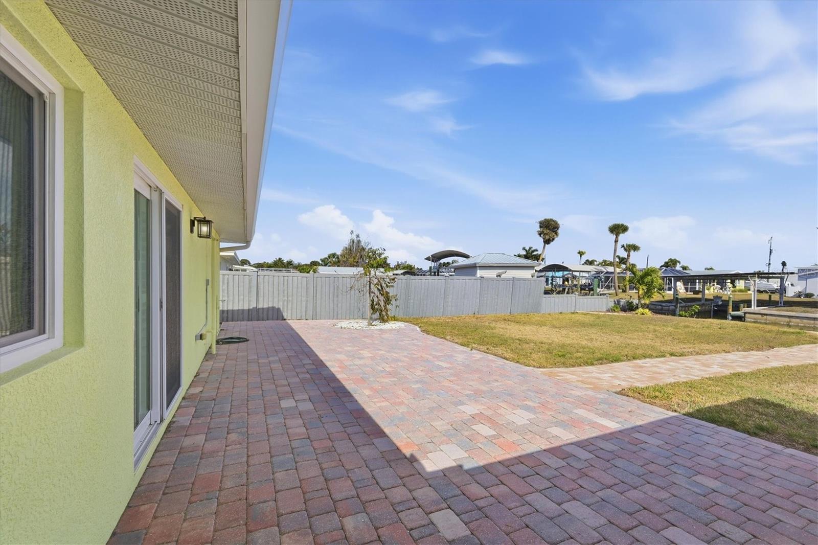 POINT PINES - Residential