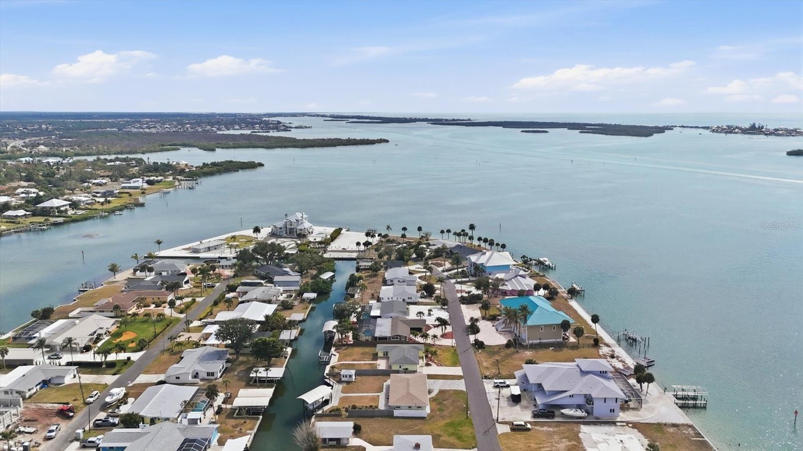 POINT PINES - Residential