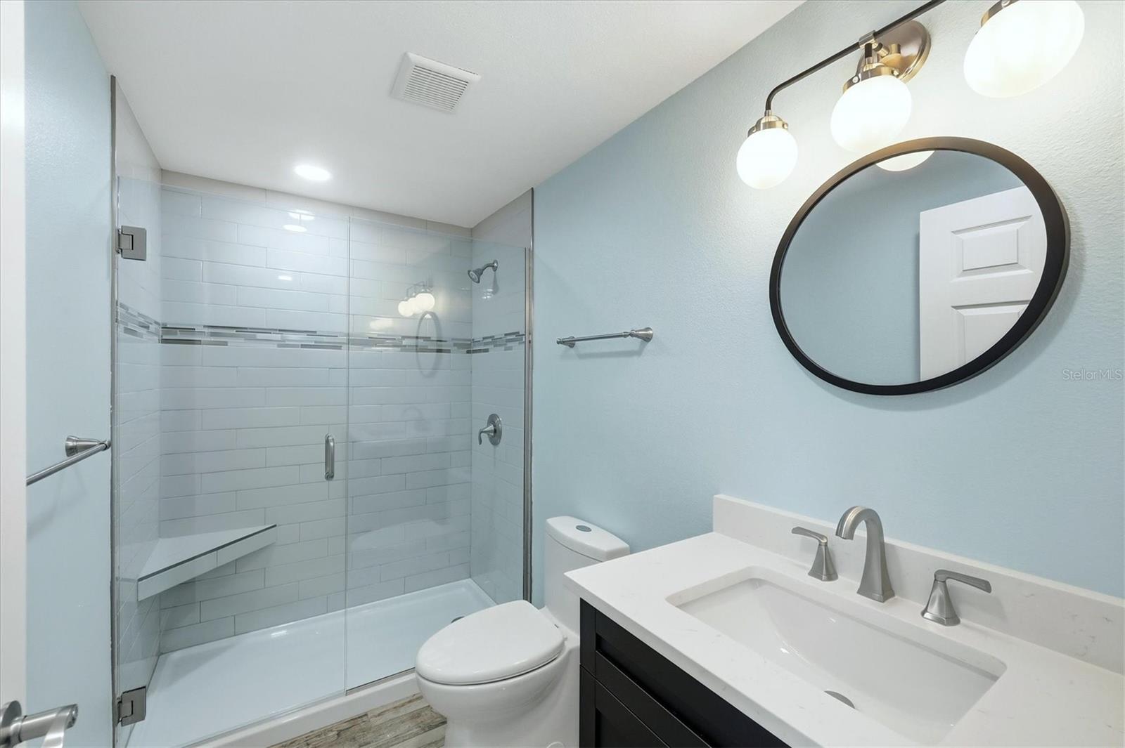 POINT PINES - Residential