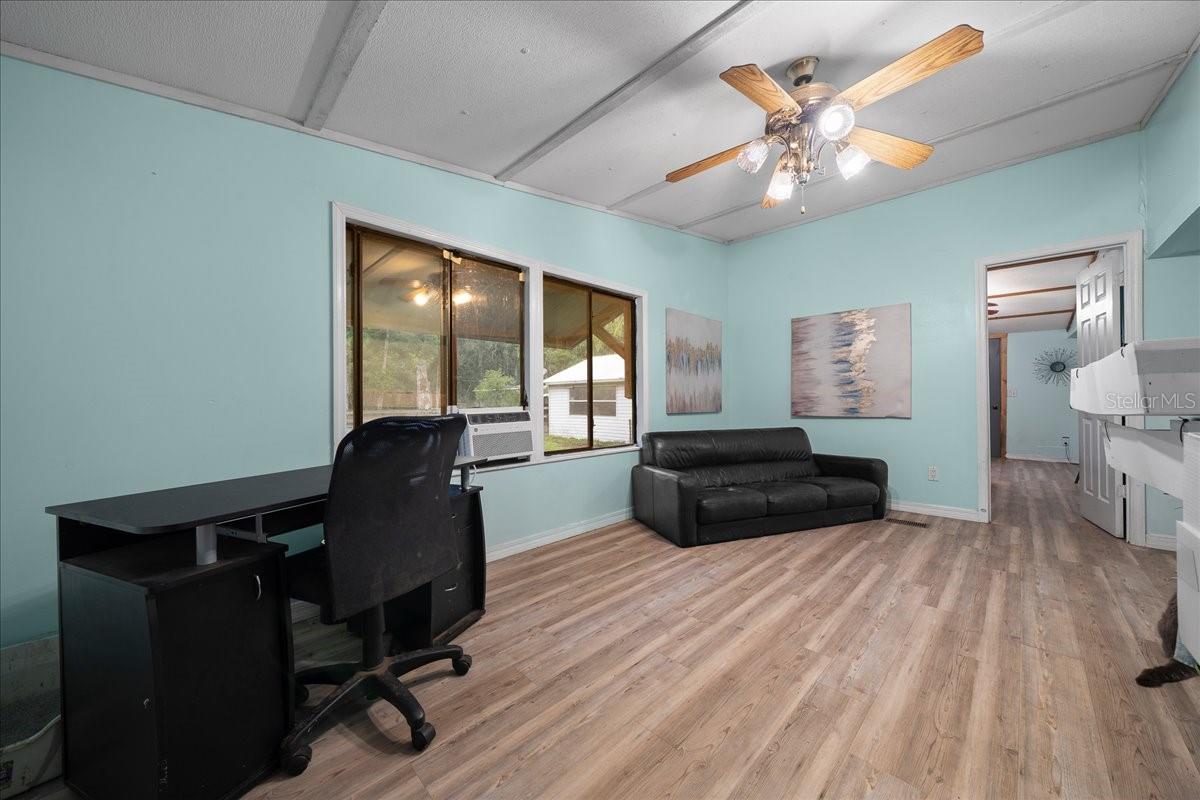 COTTON WOOD - Residential