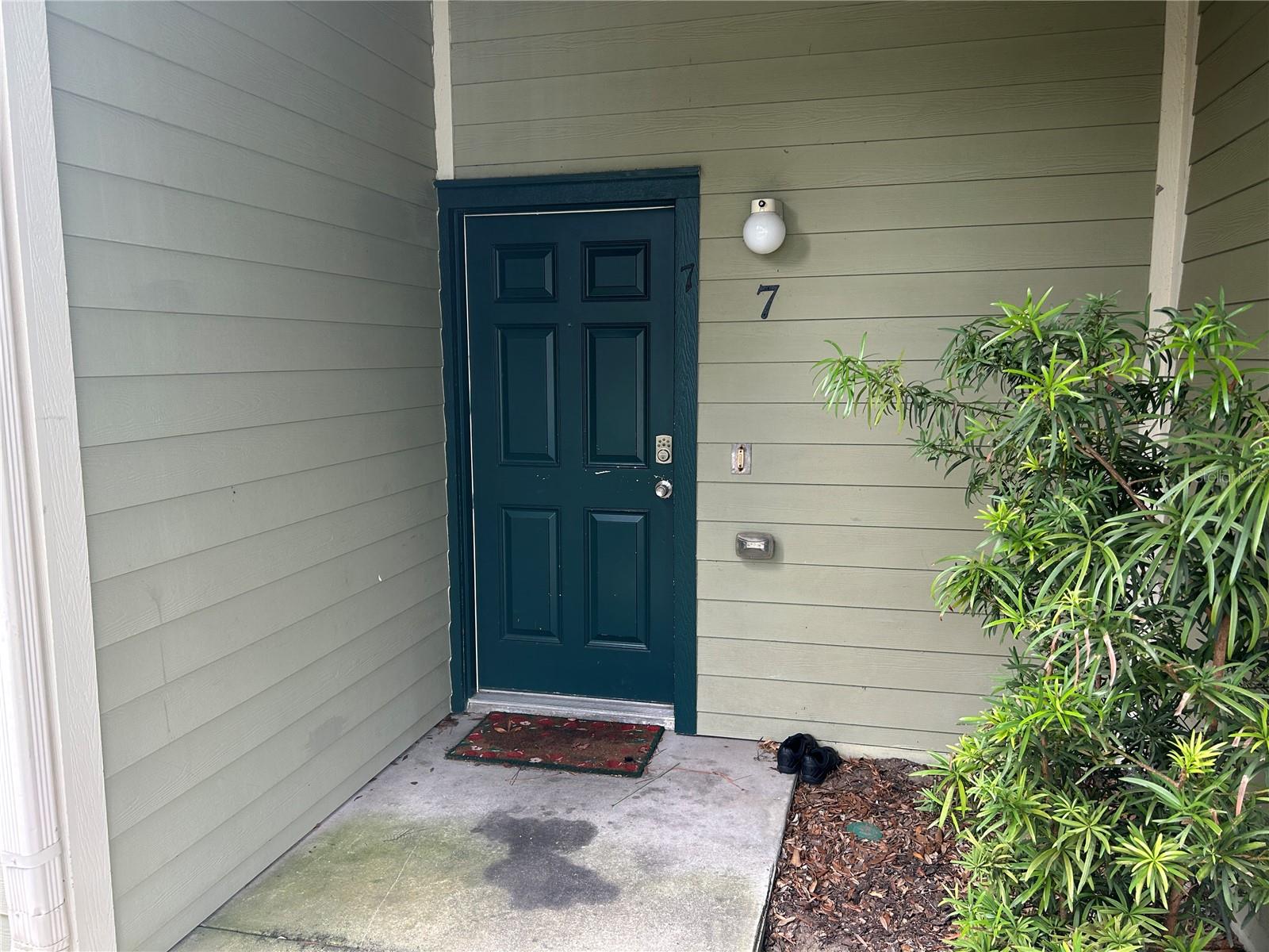 3717 S LAKE ORLANDO PARKWAY 7