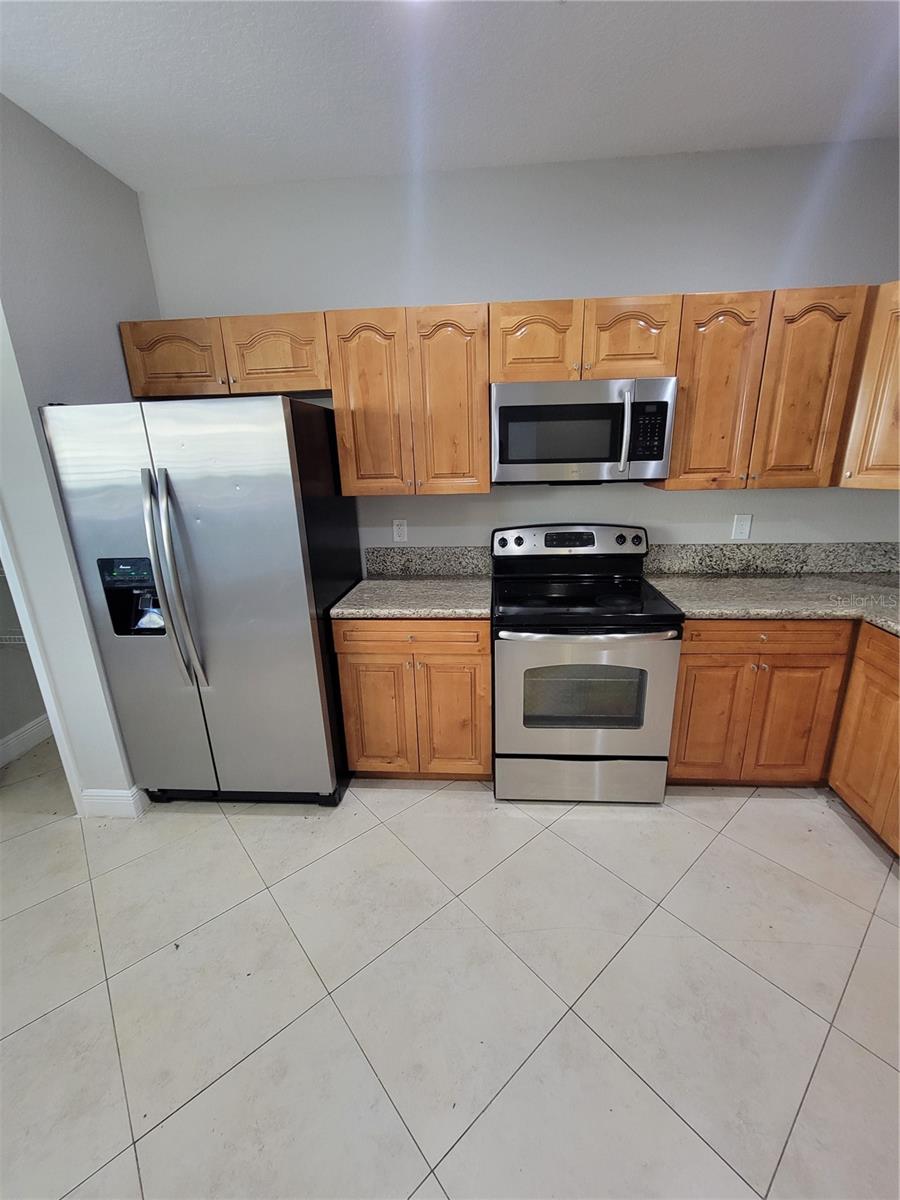3717 S LAKE ORLANDO PARKWAY 7