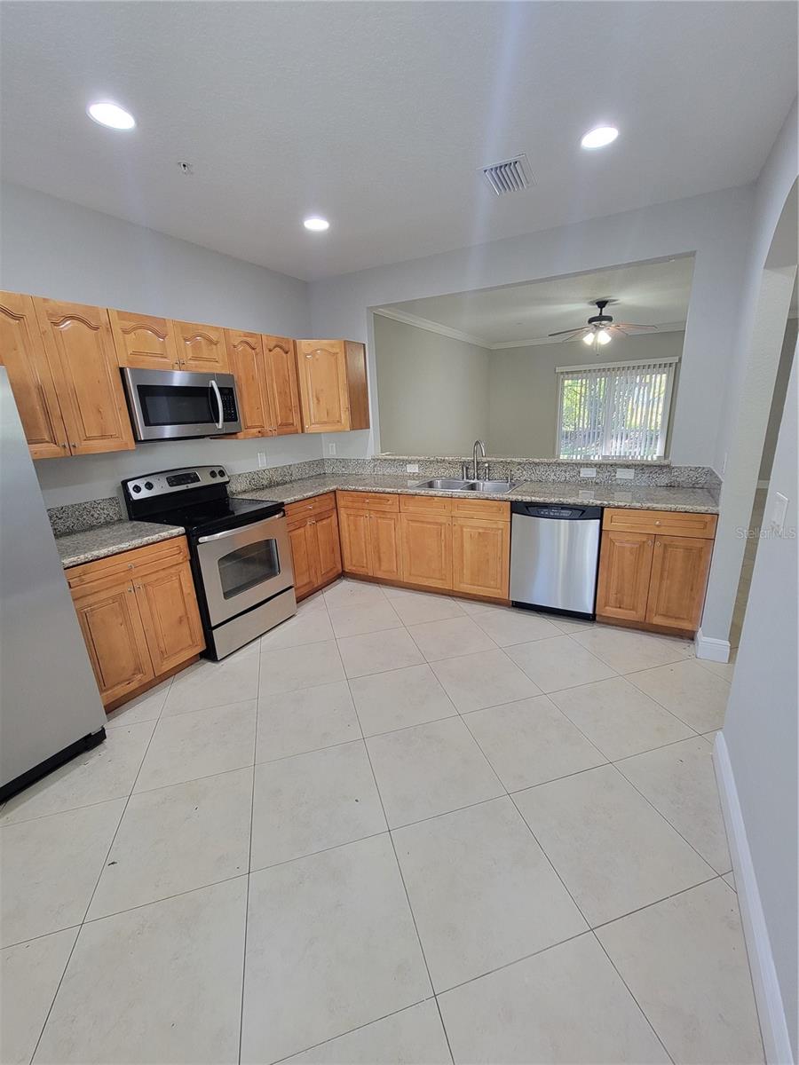 3717 S LAKE ORLANDO PARKWAY 7
