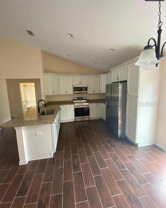 MARION OAKS UN 05 - Residential Lease