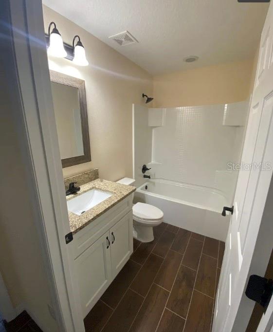 MARION OAKS UN 05 - Residential Lease