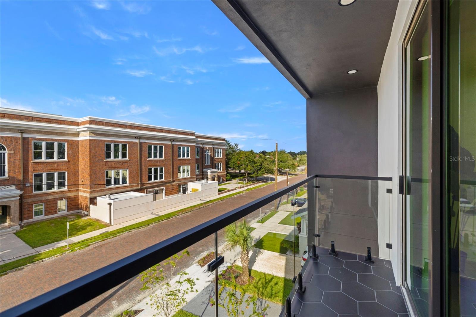 ROSEBURY PARK - Residential